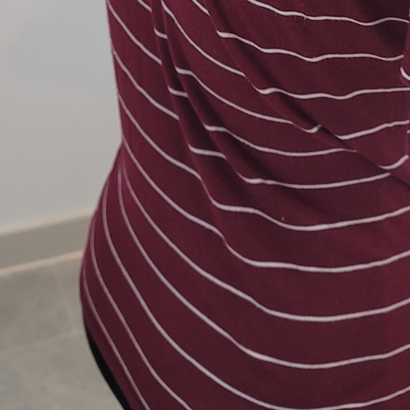 Beautiful striped string detail shirt - Picture 9 of 11